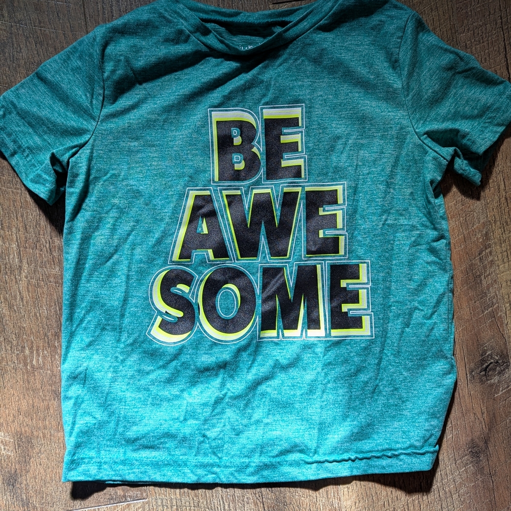 Green Jumping Beans Kids T-Shirt - Be Awesome